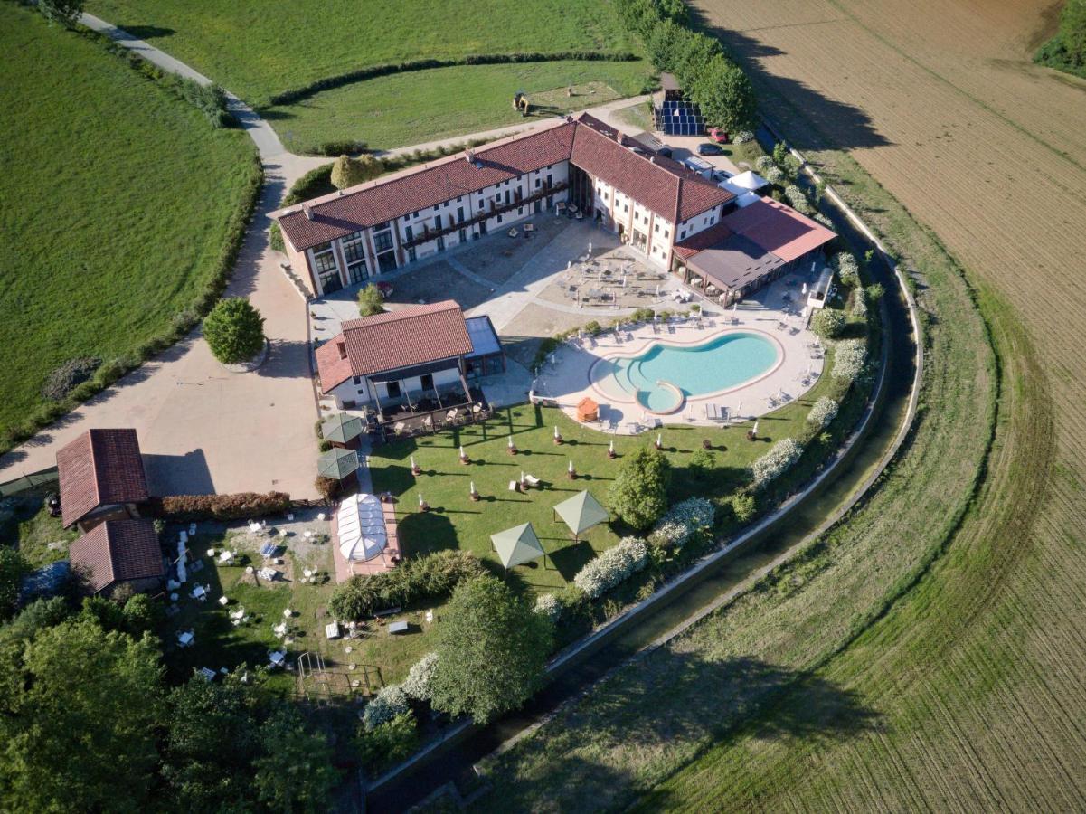 Relais Bella Rosina Pool & Spa La Cassa Luaran gambar